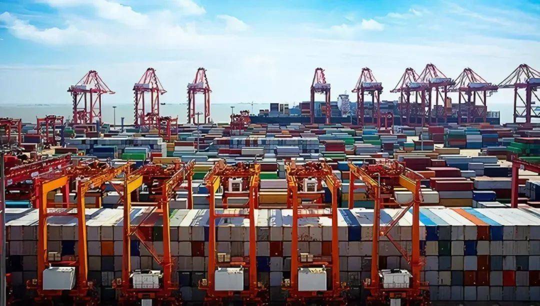 影响海运集装箱运价因素有哪些？